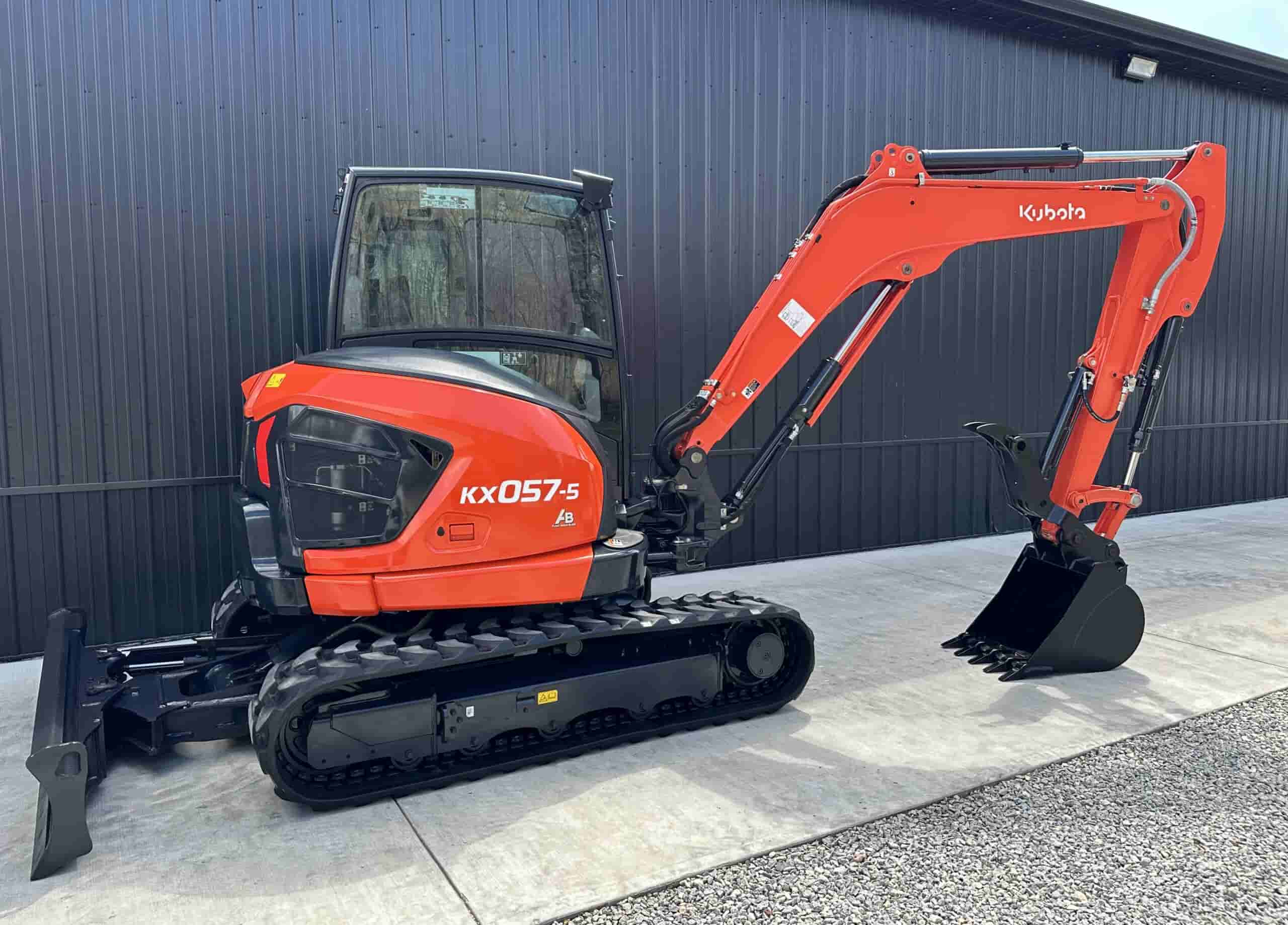 2022 KUBOTA KX057-5
